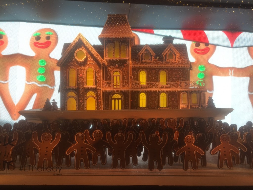 The Lord and Taylor added video to their Holiday Windows!