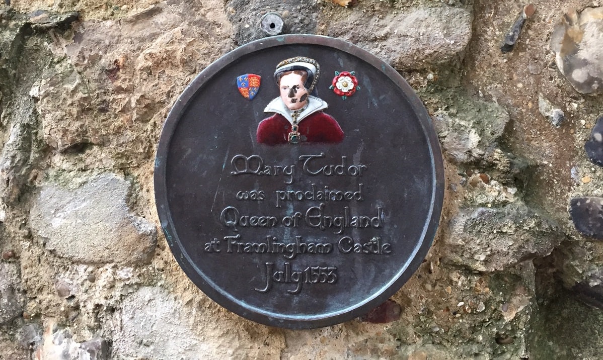 Plaque commemorating Mary's path to the throne.