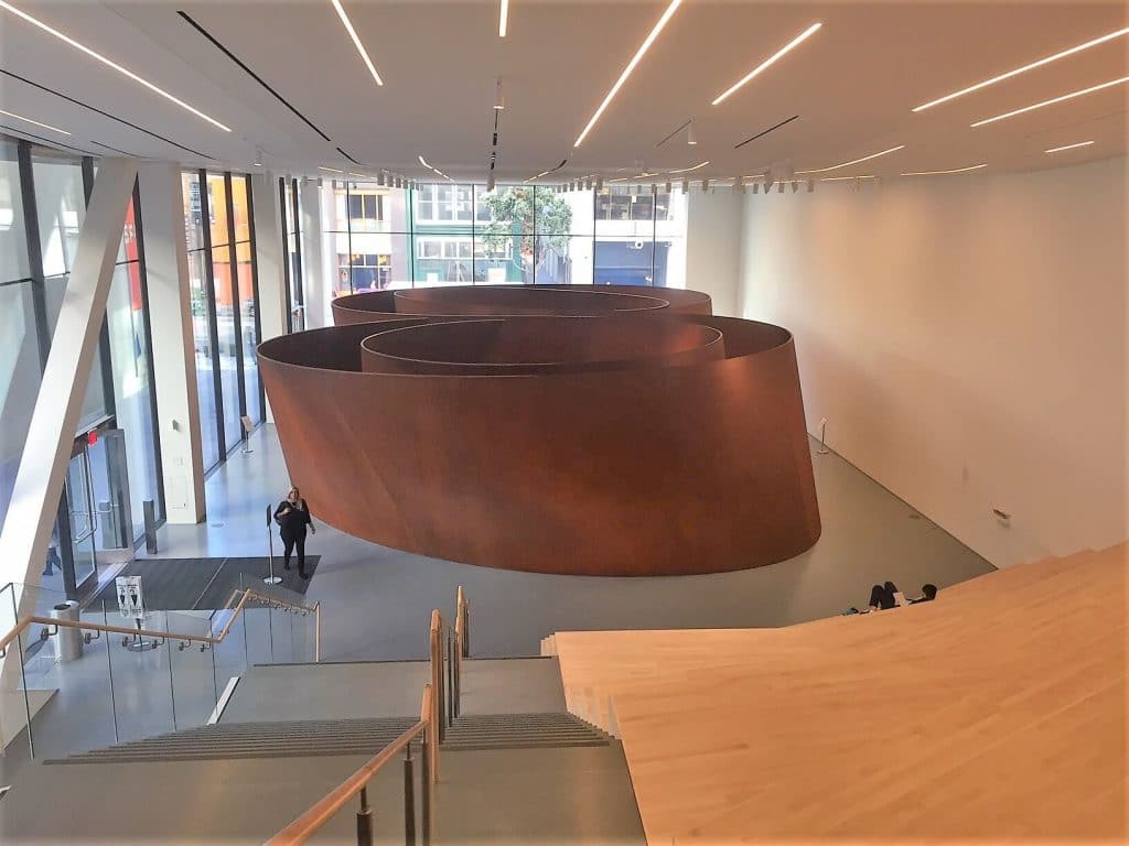 Richard Serra's work at SFMOMA - "SFMOMA: Modern Art in a New Setting" - Two Traveling Texans
