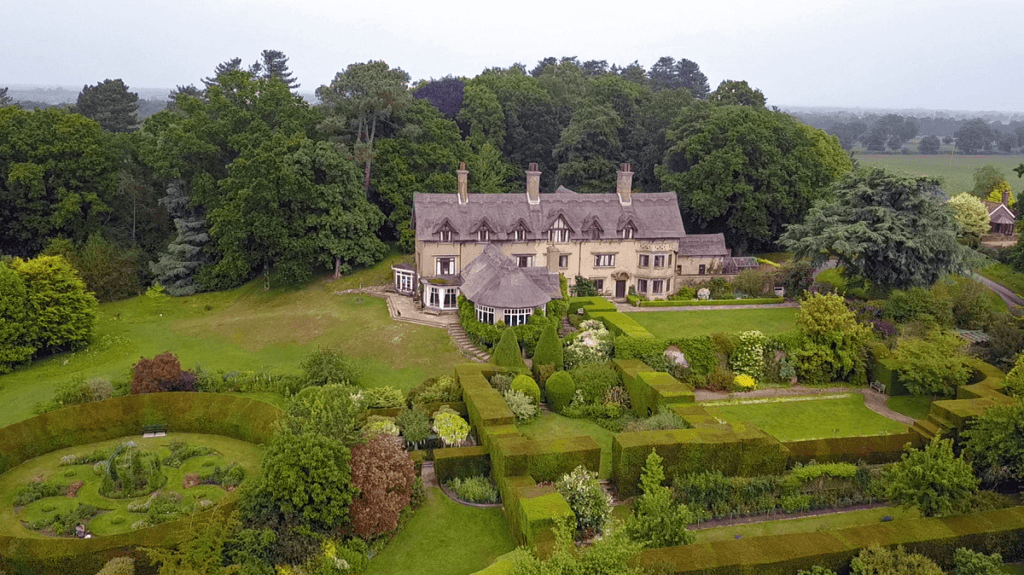 How Hill House is so charming. - Exploring How Hill England