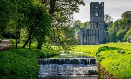 Visiting Fountains Abbey and Studley Royal in England