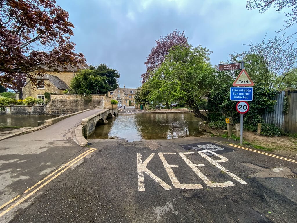 ford in bourton on the water